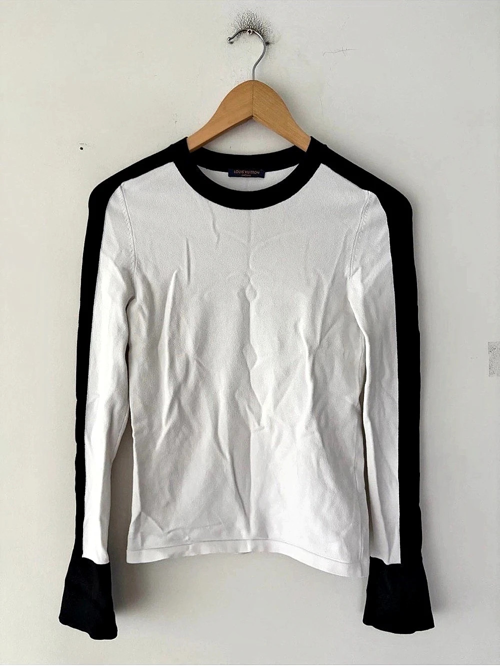 Louis Vuitton Uniform Women's Flare Sleeve Cuffs Top Size XS
